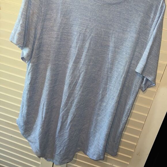 Chelsea and Theodore 2X tunic top - Picture 3 of 4